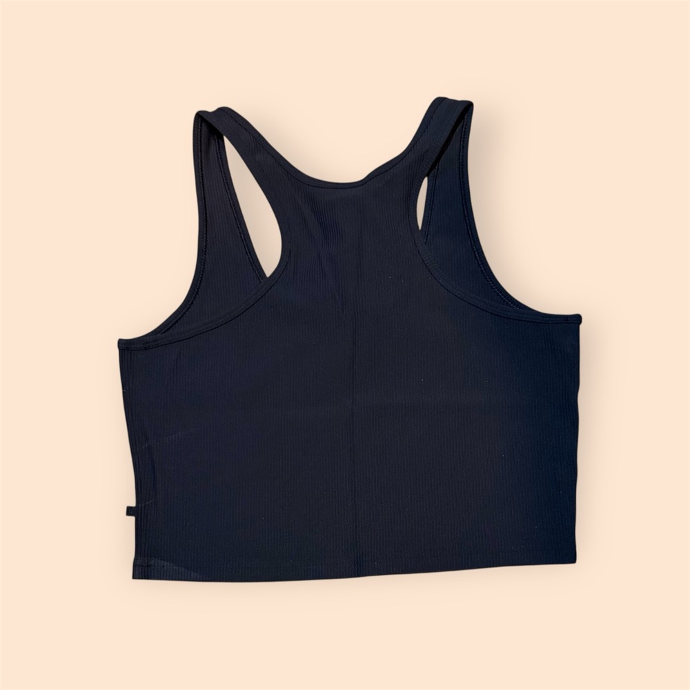 LULULEMON CROP TOP YOGA NWT BLACK  SIZE LARGE
